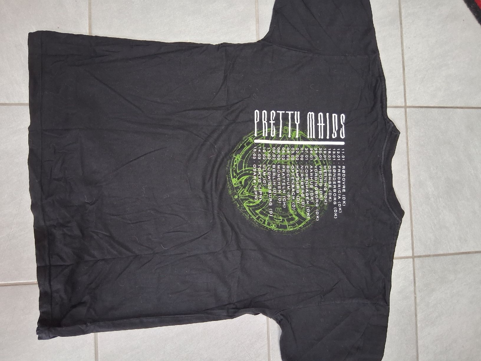 T-shirts: ts Pretty maids (metal) – D'occasion à St-Cergue par VeganWarrior 1