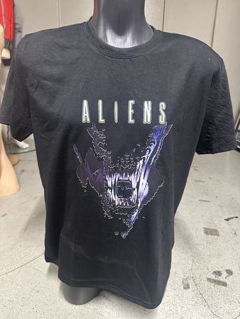 Alien Queen Aliens T-Shirt Size S Giger Sci-Fi