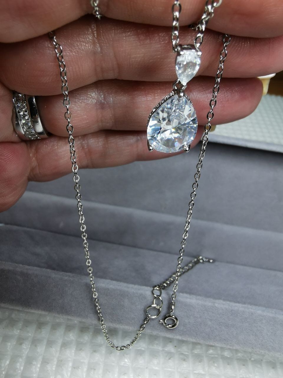 Catenine: Collier argent avec zircons AAA – Nuovo e nell'imballaggio originale da Reconvilier venduto da Tsma67 7
