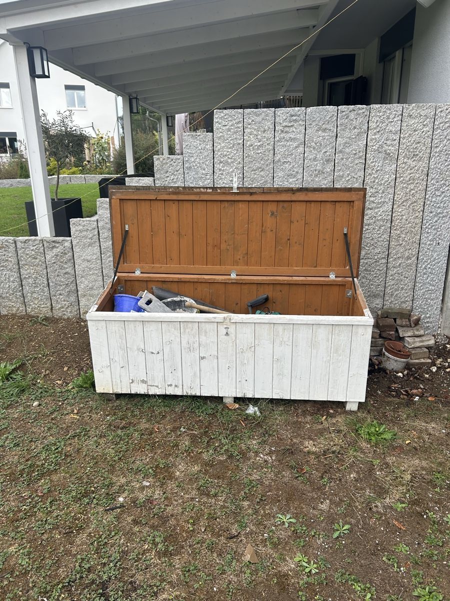 Box contenitori: Gartenbox aus Holz mit Metallabdeckung – Usato da Diepflingen venduto da FrankyLL 1