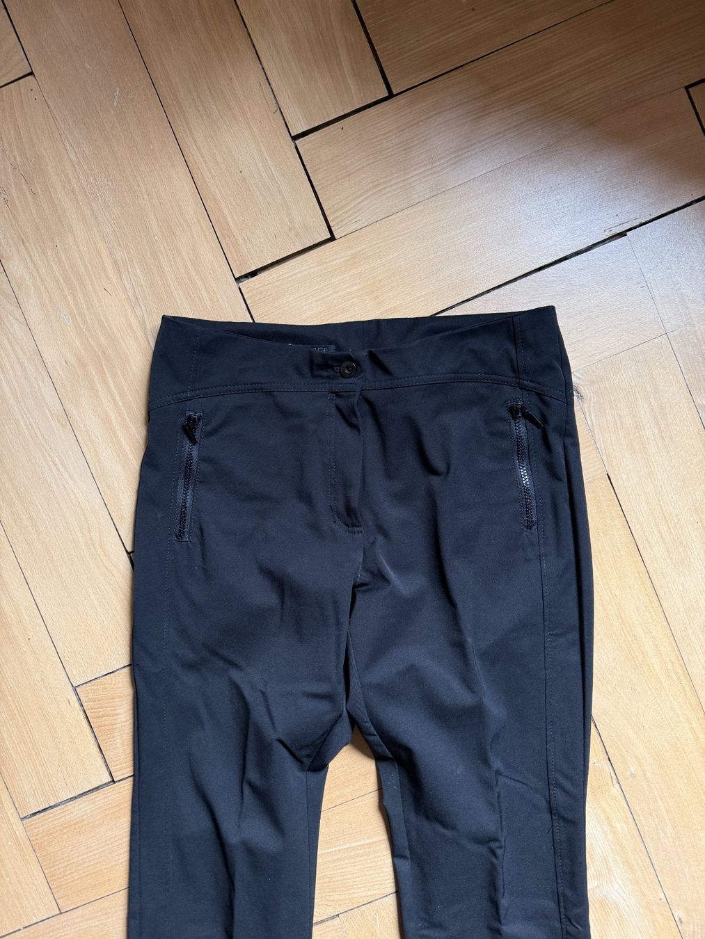 Hosen: APANAGE - Hose schwarz 42 – Gebraucht aus Zürich von Diazaio 1