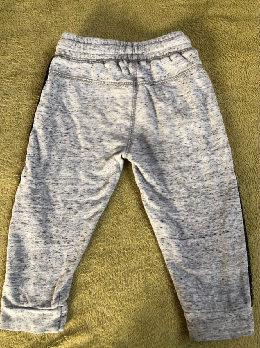 Pantaloni: Kinderhose, Gr. 86, Grau-Schwarz – Usato da Kaisten venduto da saleforfun 3