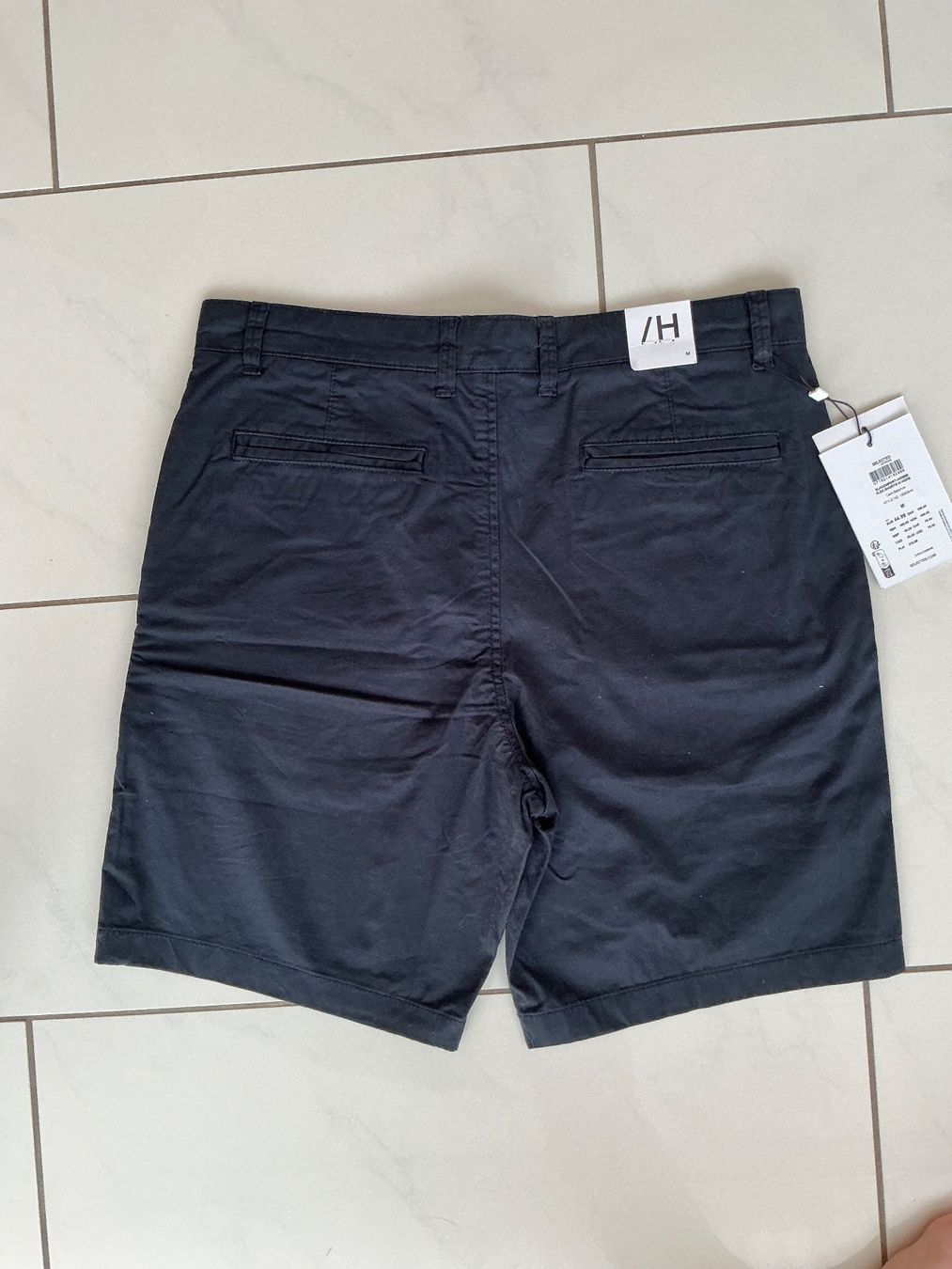 Pantaloni: Schöne Herrenshorts Gr.M neu – Nuovo e nell'imballaggio originale da Biel-Benken BL venduto da Sahra1 2
