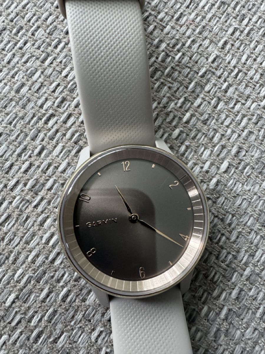 Garmin Smartwatch: Garmin Vivomove Trend – Usato da Root venduto da cla_6mmd 1