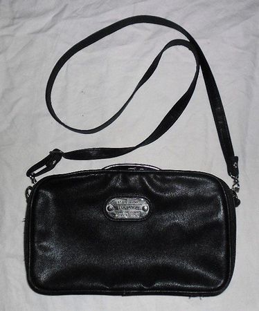 Hand- und Umhänge- Tasche