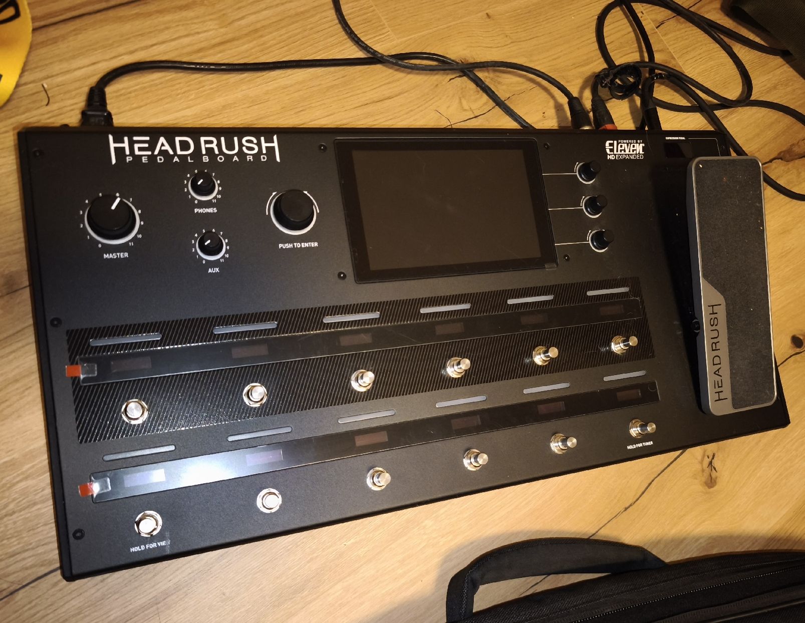 Instruments de musique: HeadRush Pedalboard – D'occasion à Faoug par Amur1969 3