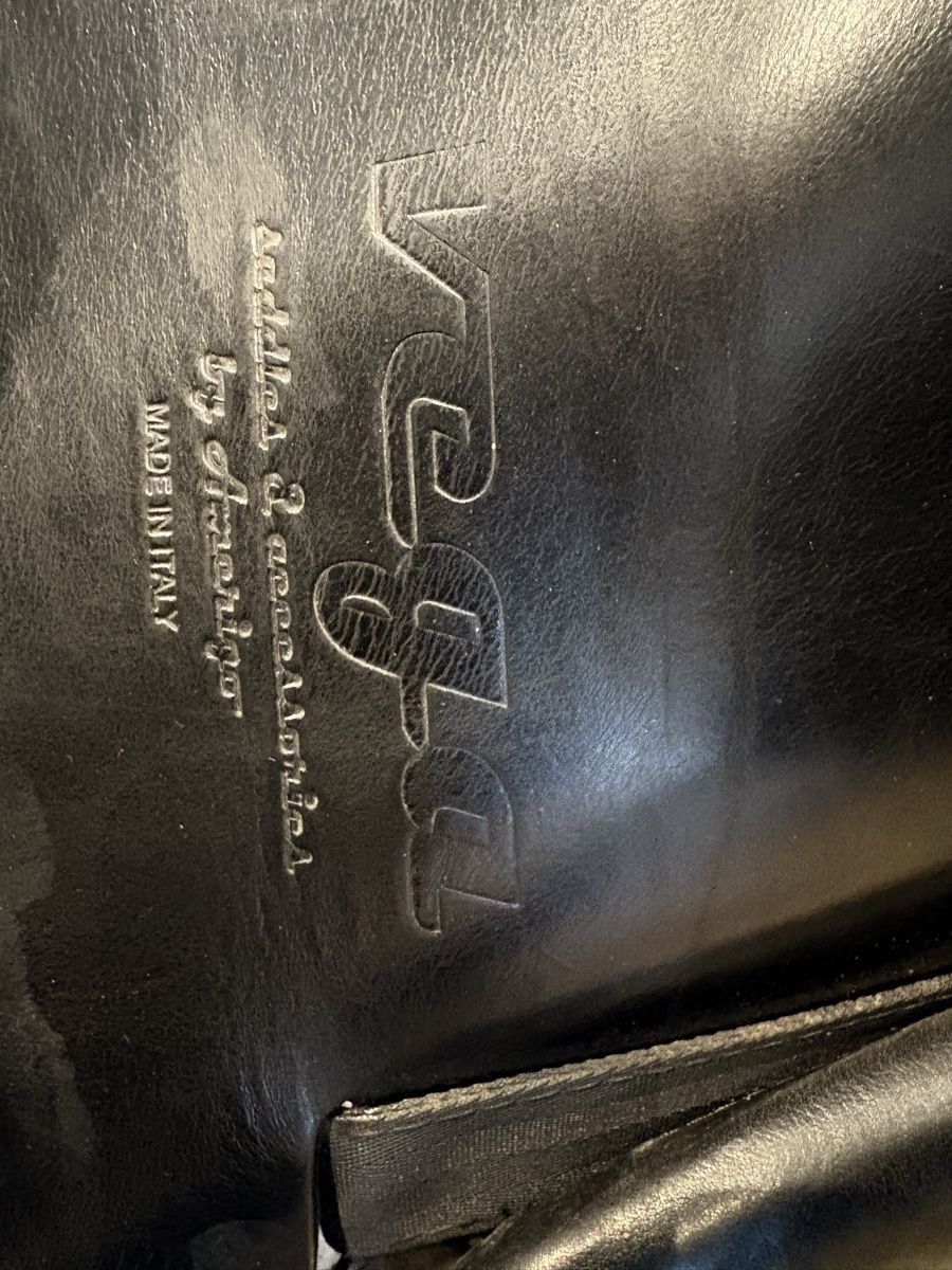 Selle & Accessori: Amerigo Dressur Sattel – Usato da Däniken SO venduto da StuderSarah 4