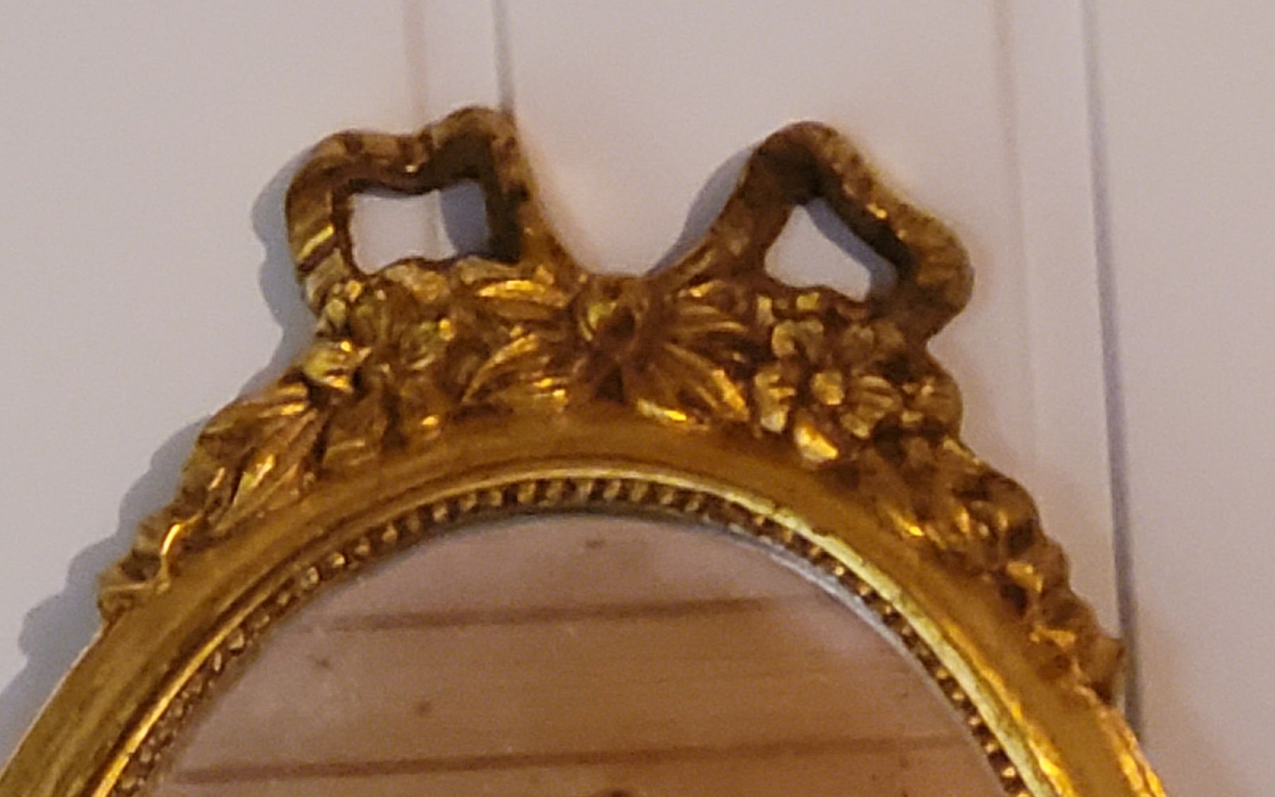 Specchi: Ancien miroir ovale doré – Usato da Rocourt venduto da PapyCH 2