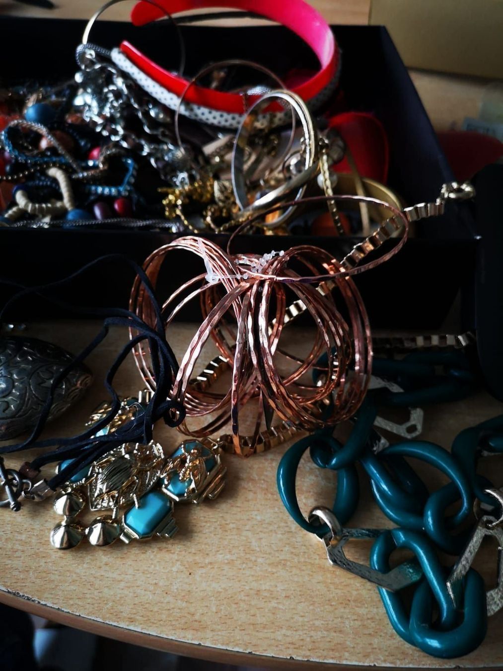 Catenine: Modeschmuck – Usato da Frenkendorf venduto da DORU1 1