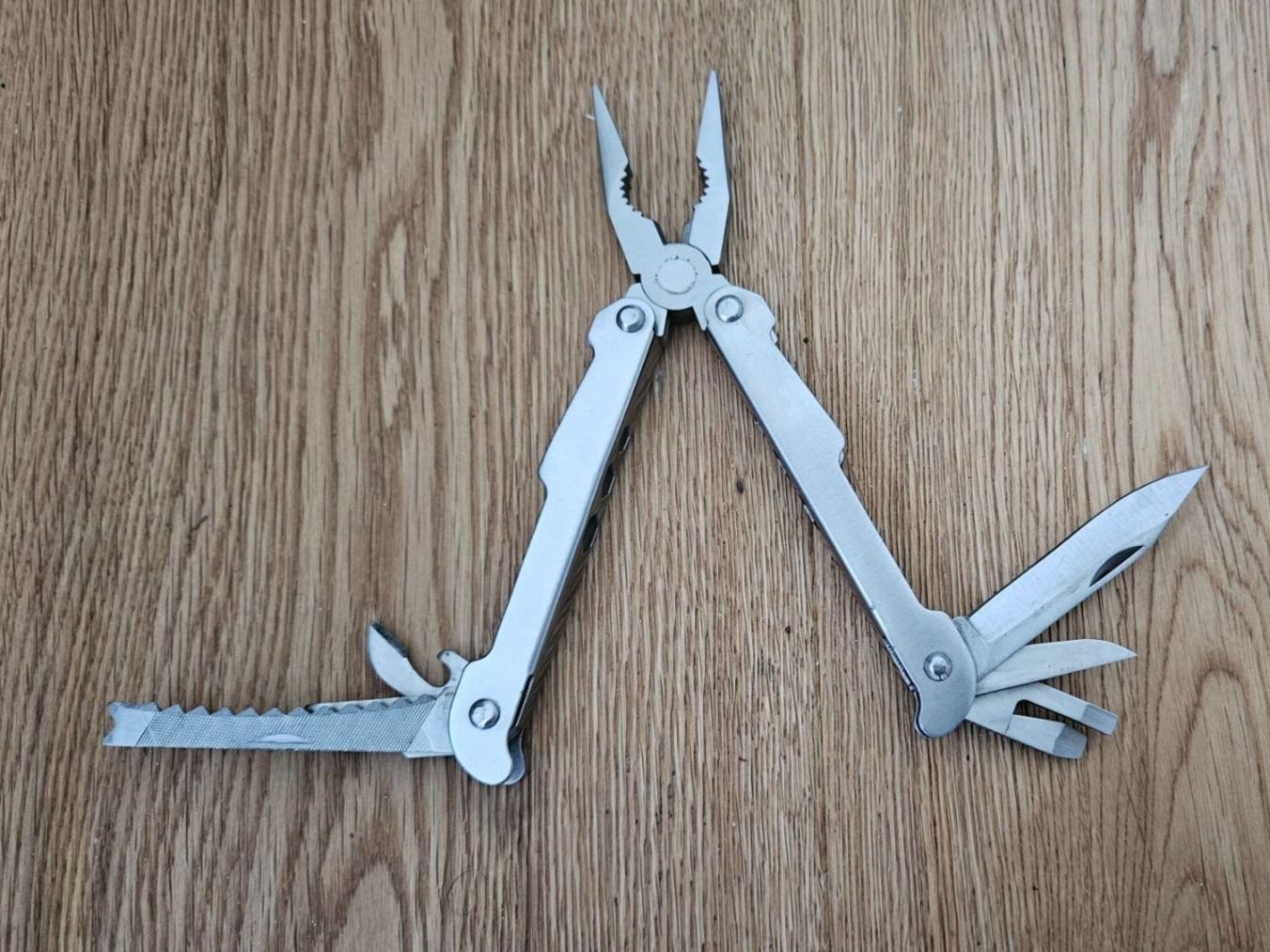 Taschenmesser: Taschenmesser Multitool (Leatherman-Style) – Gebraucht aus Bern von Respirit 2