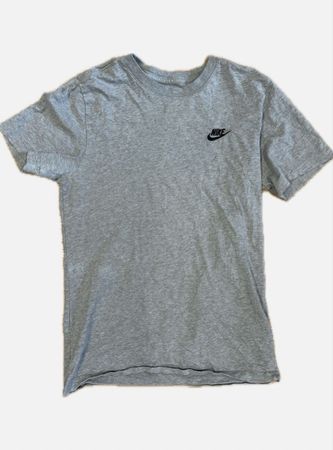 Nike T-Shirt grau Grösse S guter Zustand