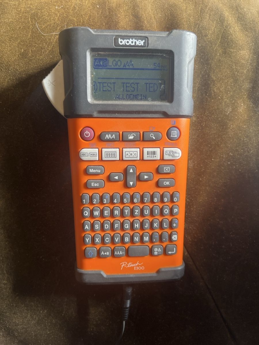 Brother Stampanti: Brother P-Touch E300 – Usato da Burgdorf venduto da krengseli