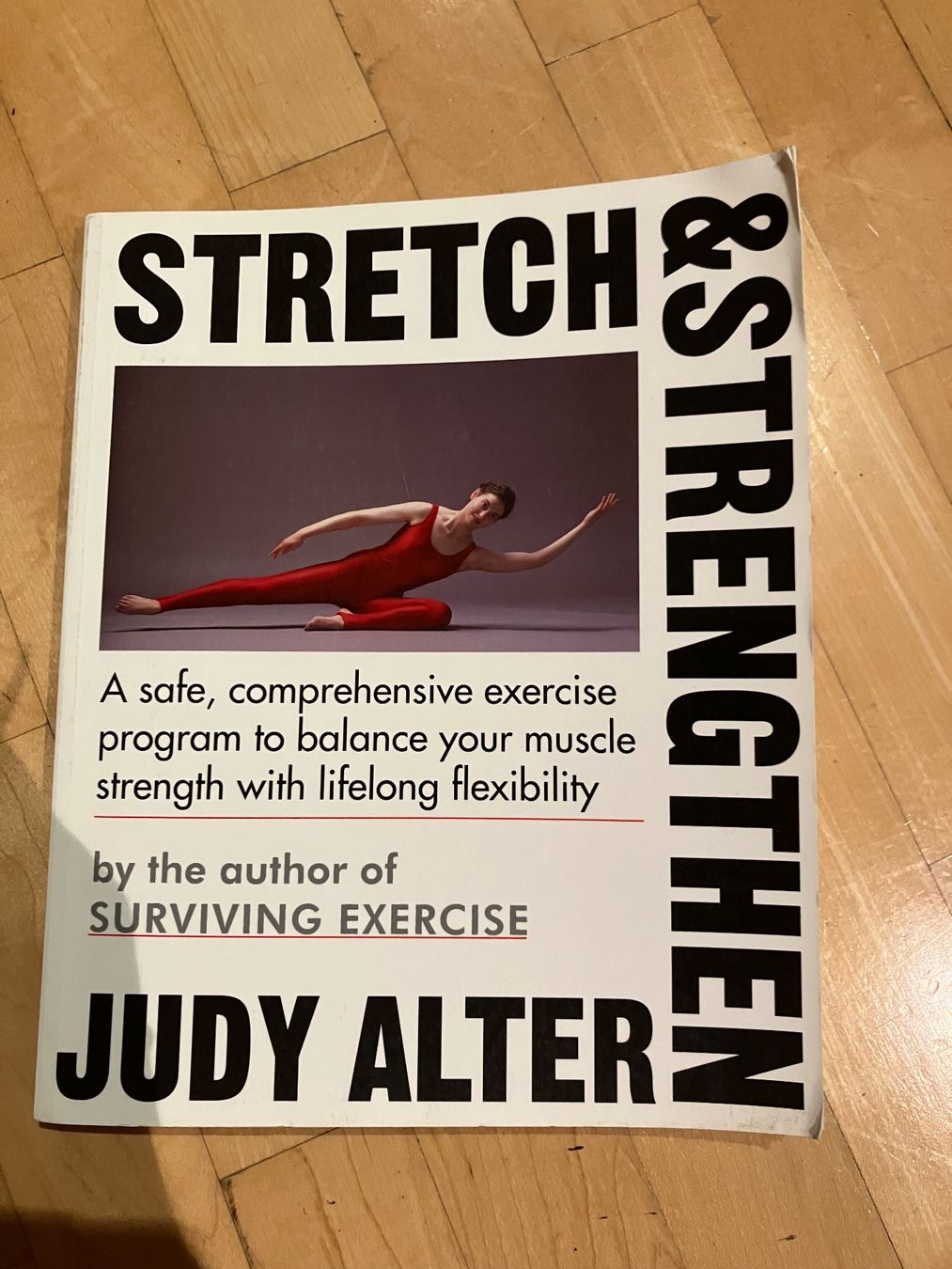 Libri: Strech & Strengthen Book – Usato da Malvaglia venduto da mam1968