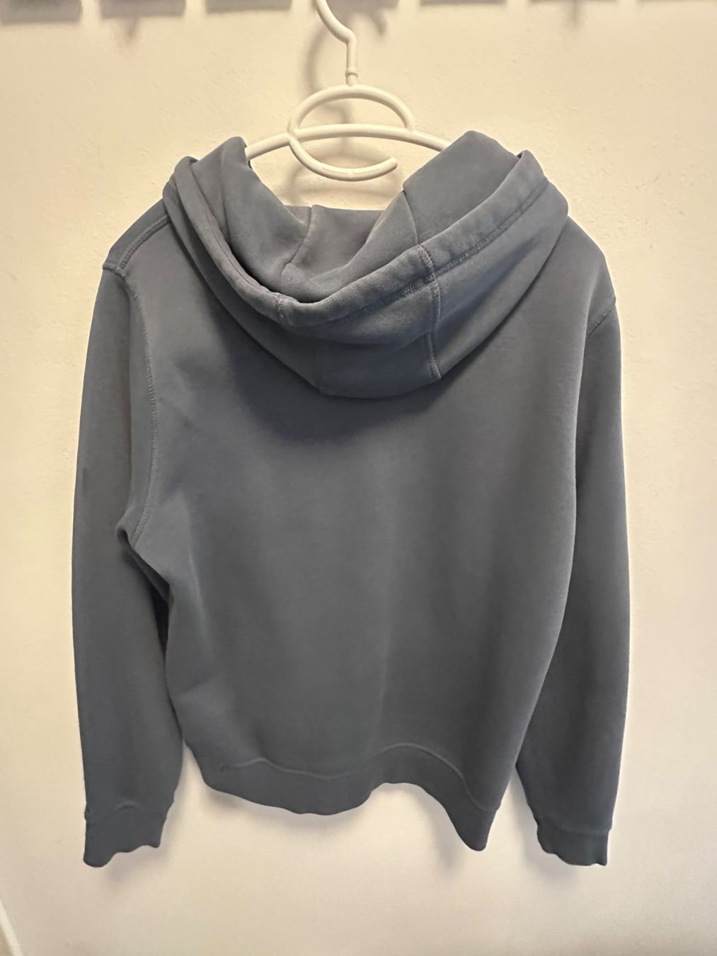 Tommy Hilfiger Pullover & Sweatshirts: Kapuzenpullover Tommy Hilfiger Gr. S – Gebraucht aus Basel von san_2jbt 1