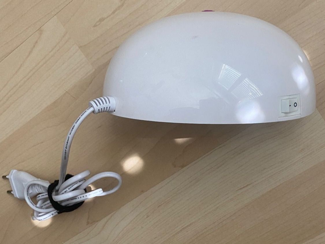 Künstliche Fingernägel: UV-Lampe essence – Gebraucht aus Oberrohrdorf von chilibiggi 1