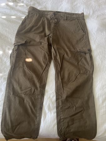Hugo Boss olive green cargo trousers, size 36, autumn