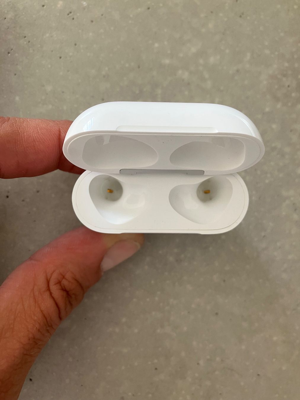Apple Casques audio: Apple AirPods 3 – D'occasion à Lausanne par mr.v 3