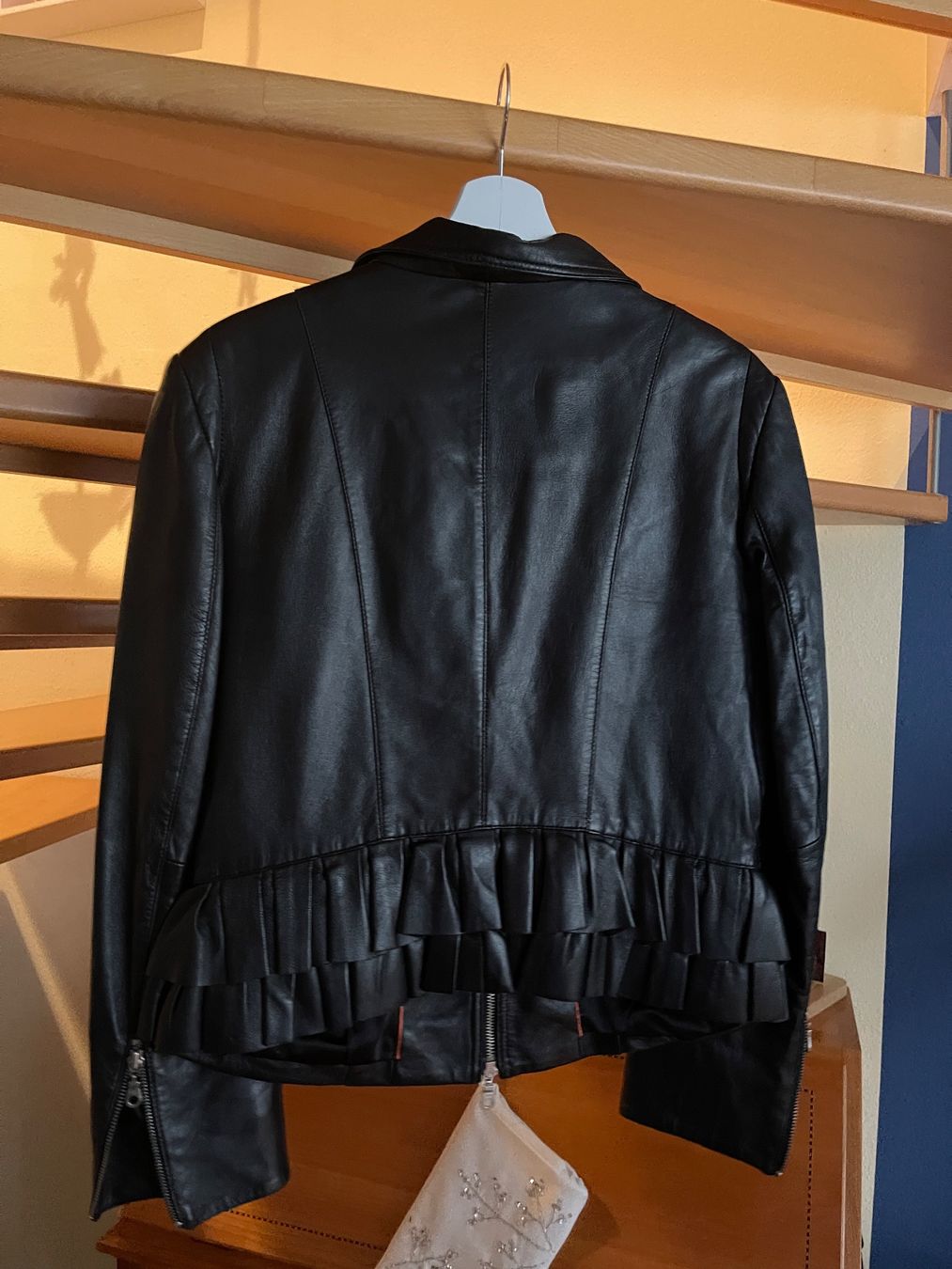 Madeleine Giacche: MADELEINE Lederjacke – Usato da Zürich venduto da STYLEHAUS 4