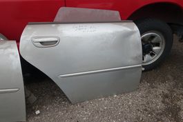 Subaru Legacy IV 03-09 Tür hinten rechts ohne Rost mit Beule