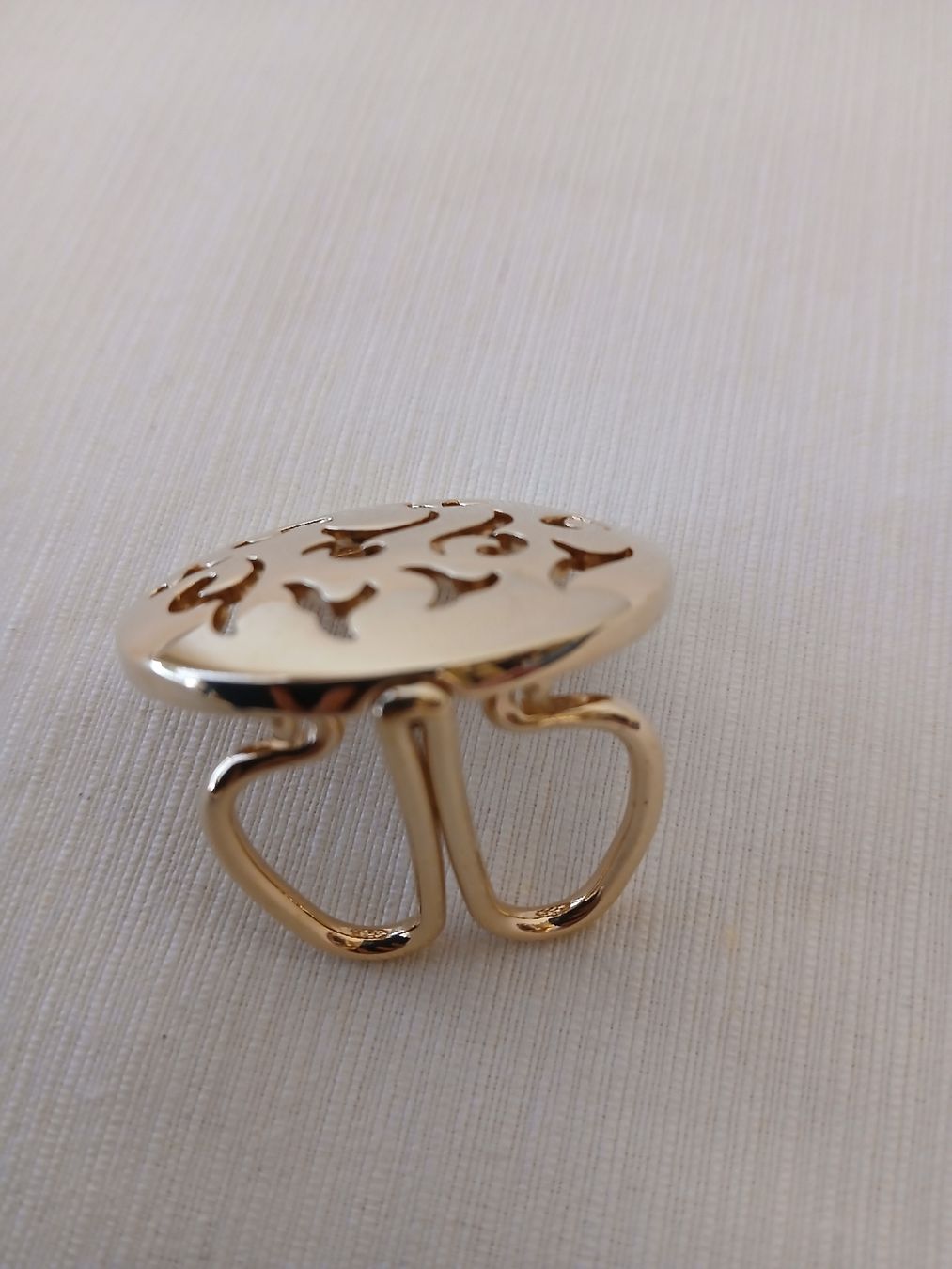 Pendentifs: Halstuchhalter – D'occasion à Galgenen par Leila46 2