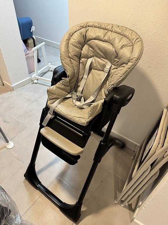 Chaises hautes: Hochstuhl – D'occasion à Reinach AG par Tt32056 3