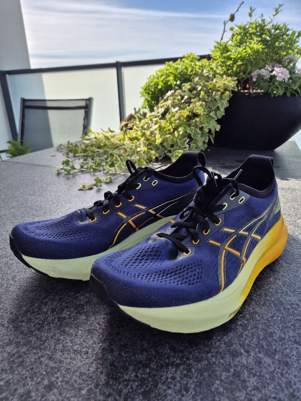 Scarpe da uomo: ASICS Gel Kayano Gr. 44 – Usato da Schaffhausen venduto da Madison74