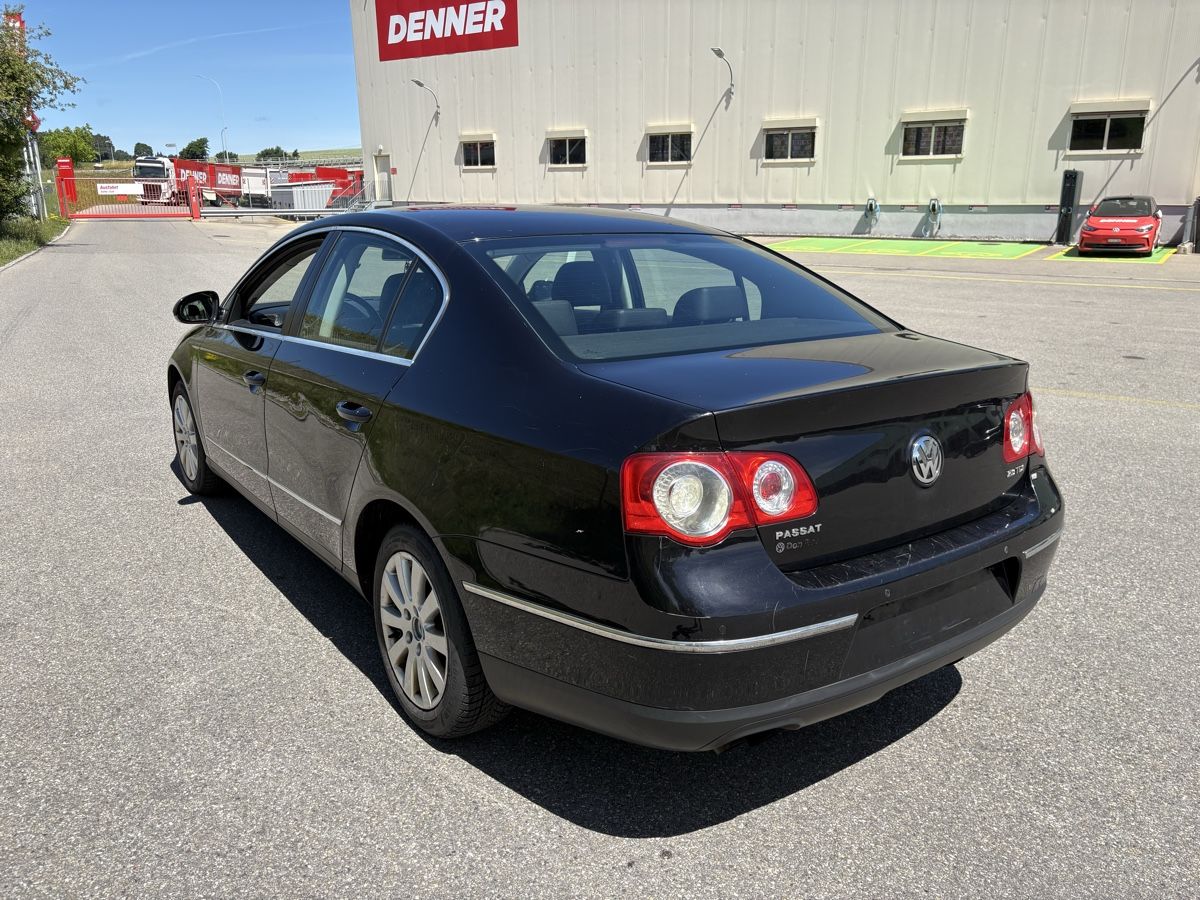VW Automobili: VW Passat 2.0 TDI Limousine – Usato da Flamatt venduto da Kan_92 3