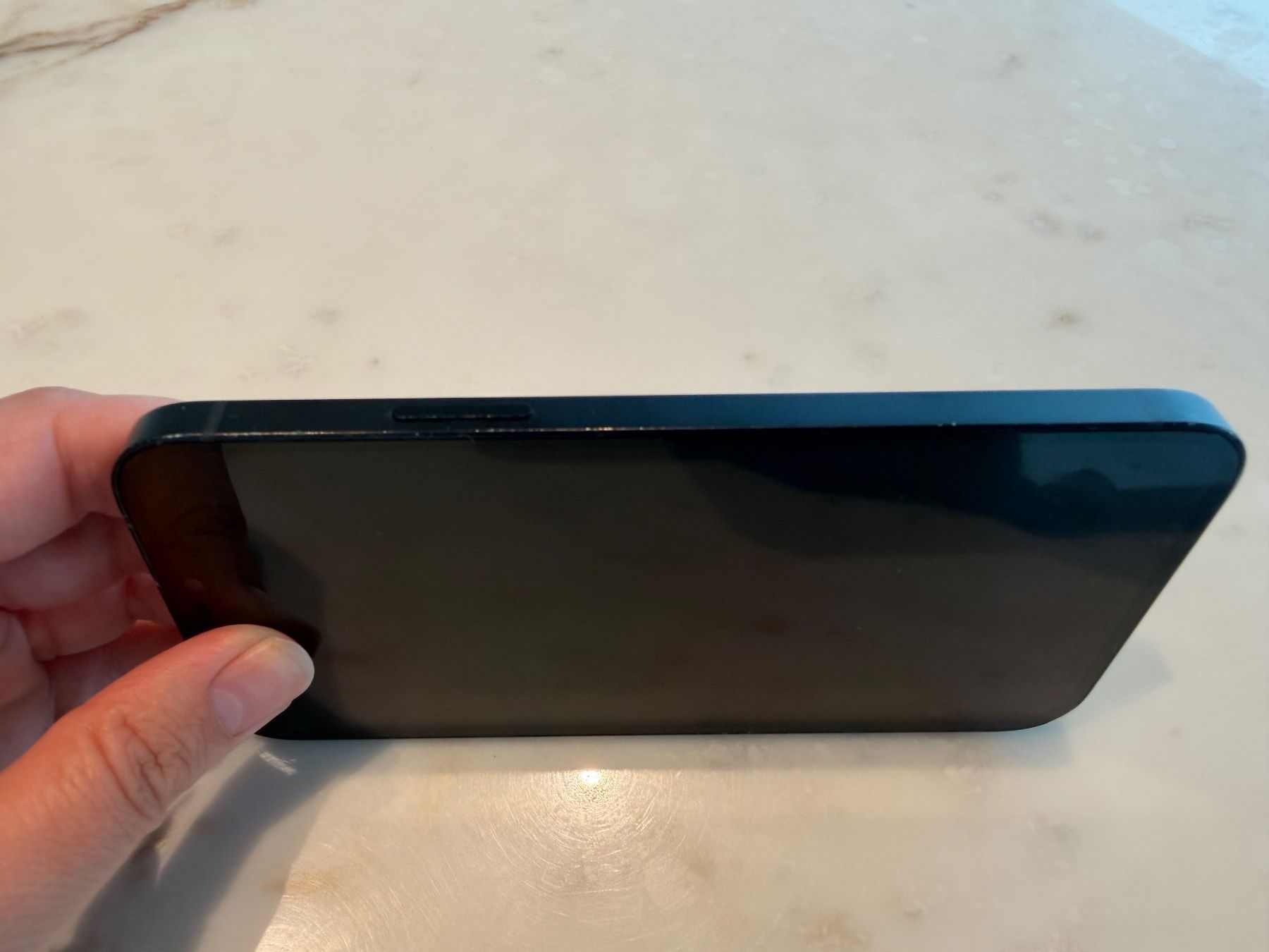 Apple Telefoni cellulari / Smartphones: iPhone 12 64GB Batterie 88% – Usato da Scherzingen venduto da oli_9rjp 5