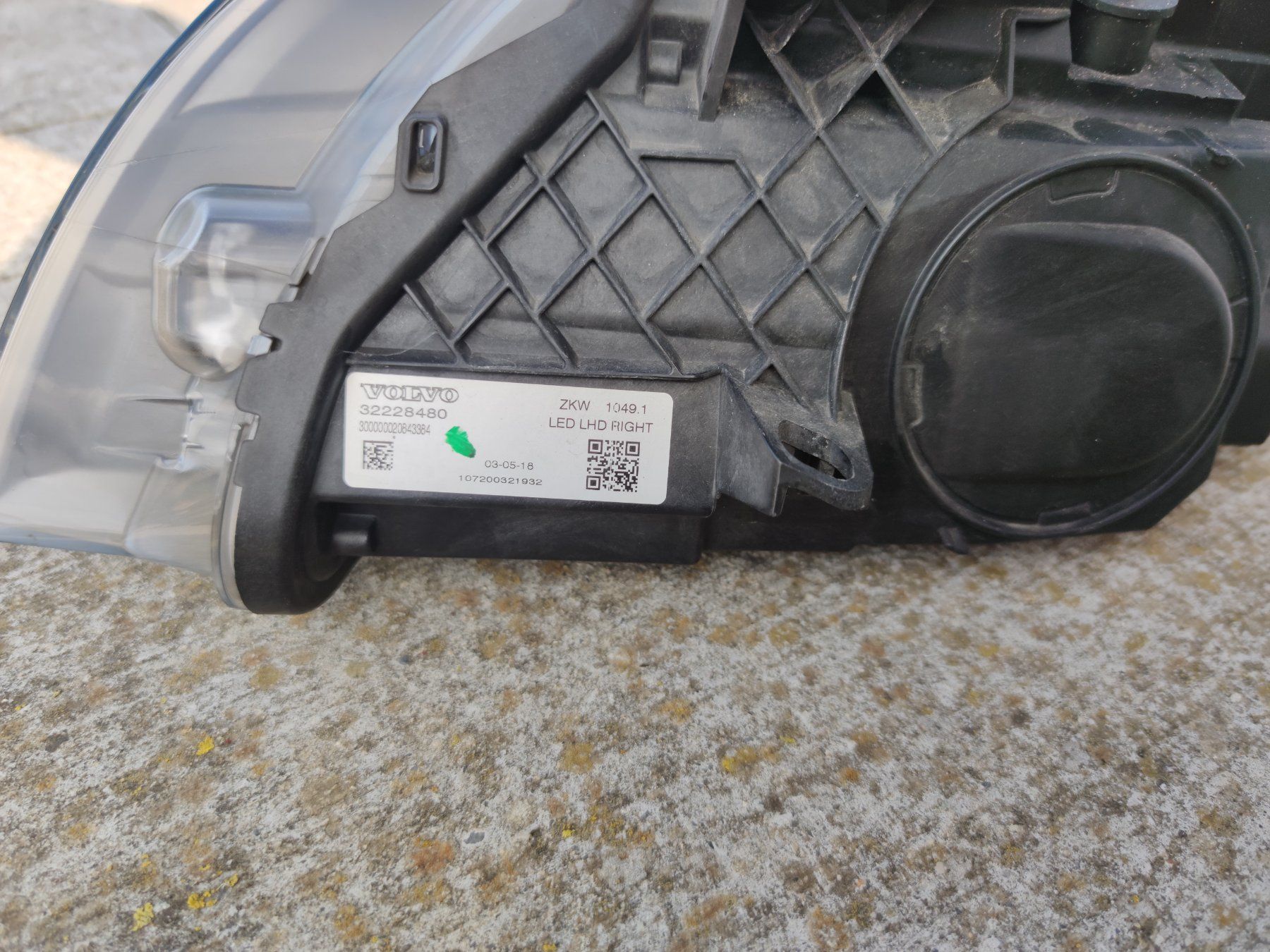 Volvo Fari: Original led Scheinwerfer Volvo v40 – Usato da Thunstetten venduto da Delta79 4