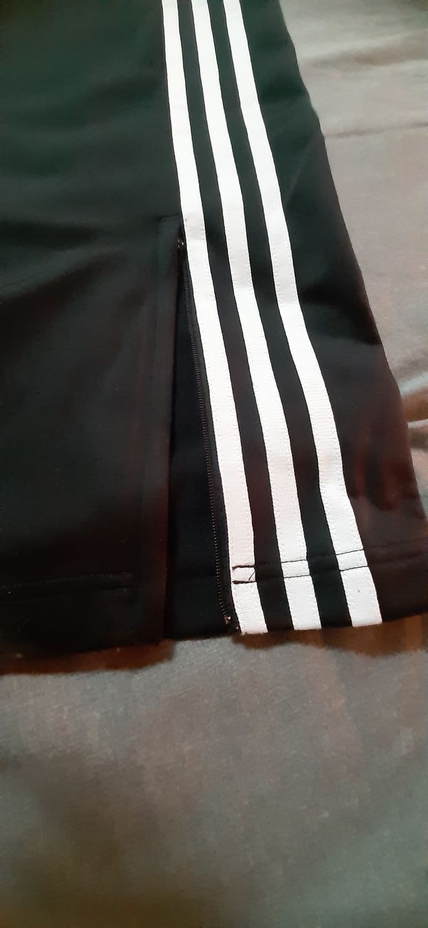 Adidas Pantaloni: Adidas Originals "Beckenbauer" – Nuovo (secondo la descrizione) da Montreux venduto da Sorabest 2