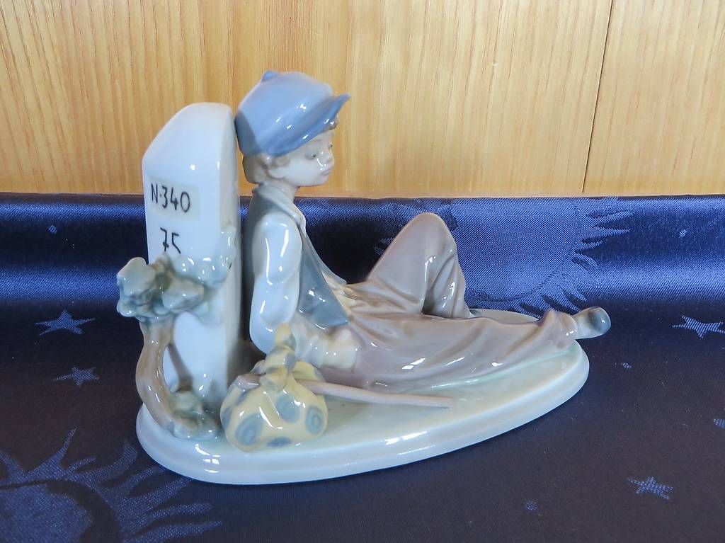 Lladro Statuette: Lladro Figur, Wanderer bei der Rast,1986 – Usato da Langrickenbach venduto da zwiebel03 3