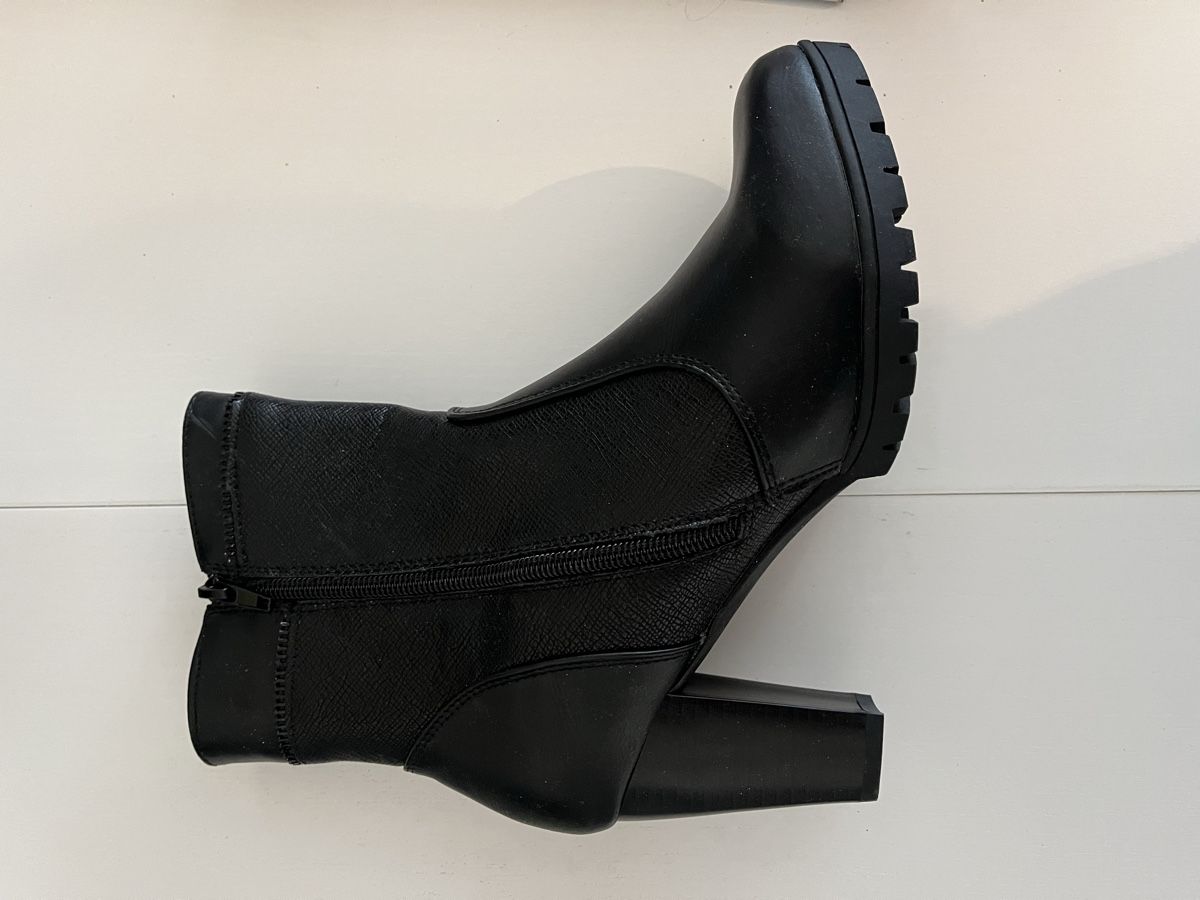 Scarpe da donna: Stiefelette schwarz – Nuovo (secondo la descrizione) da Winterthur venduto da RomeoSilver 3
