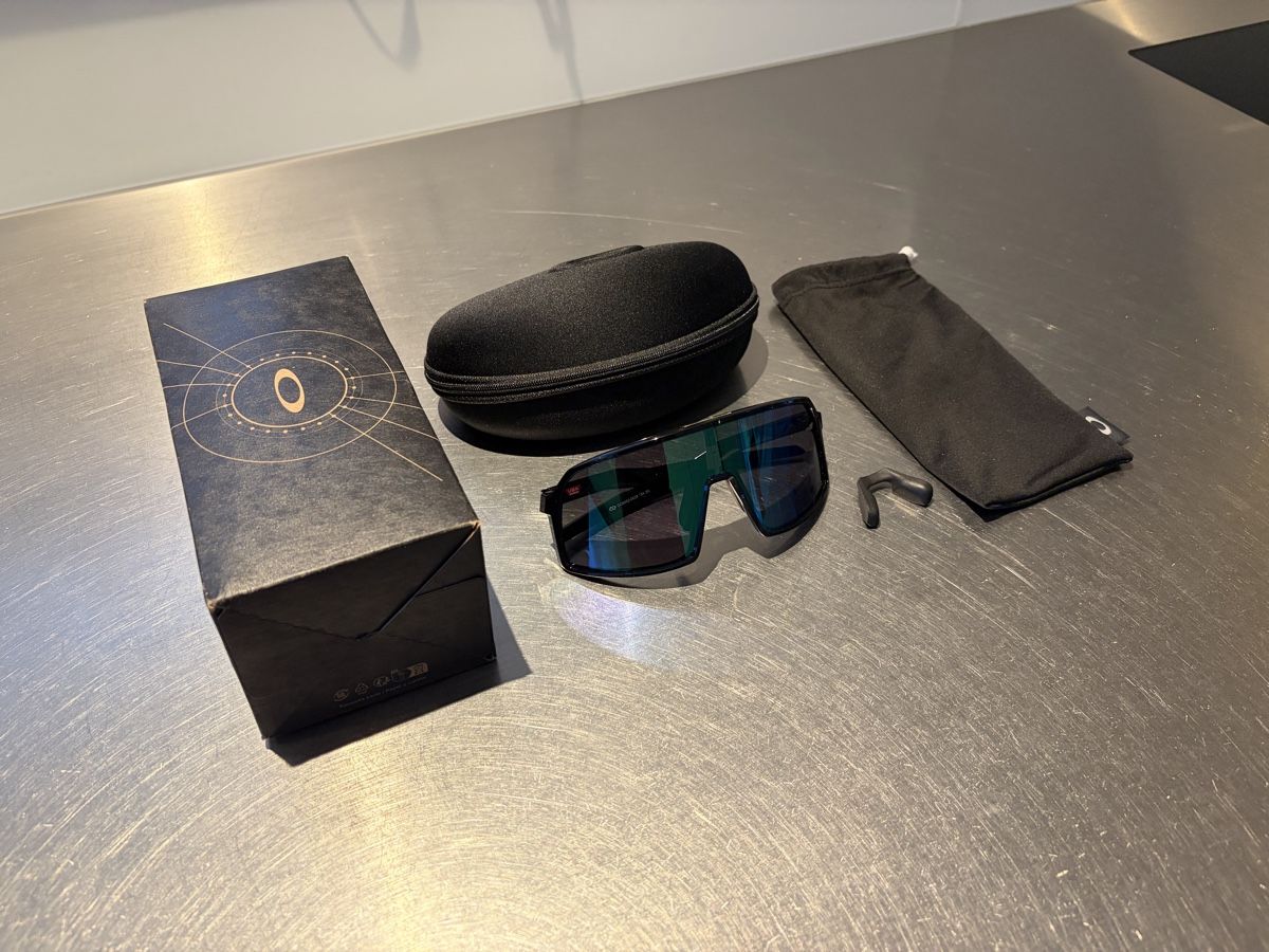 Oakley Brillen & Gläser: Oakley Sutro S – Neu und originalverpackt aus Burgdorf von Laur1nd 3