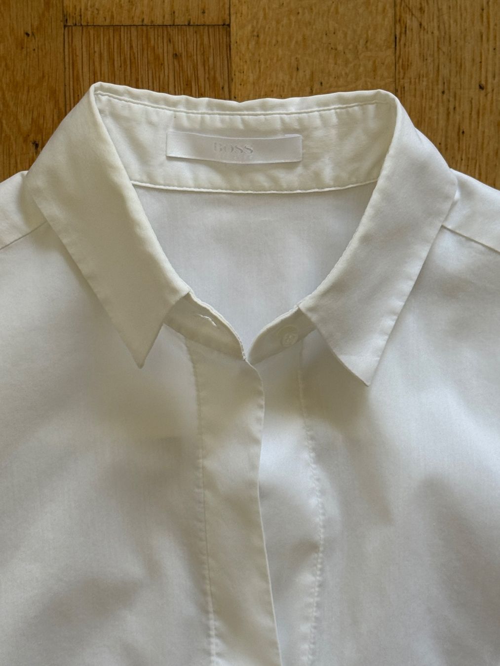 Hugo Boss Camicette: Boss, Bluse, Gr. 34 – Usato da Basel venduto da Pacco09 1