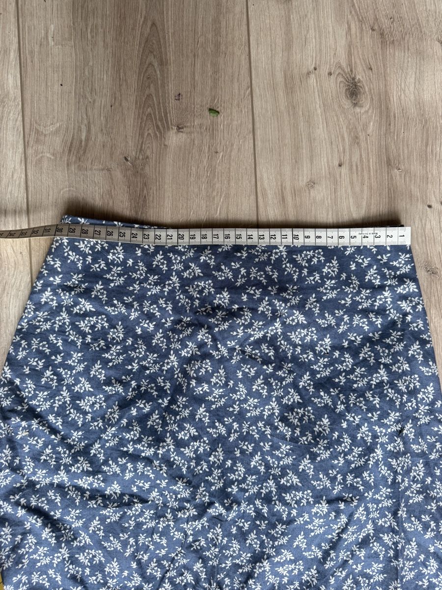 Brandy Melville Röcke: Brandy Melville Rock  – Neu (gemäss Beschreibung) aus Bözberg von Lilipzl 1