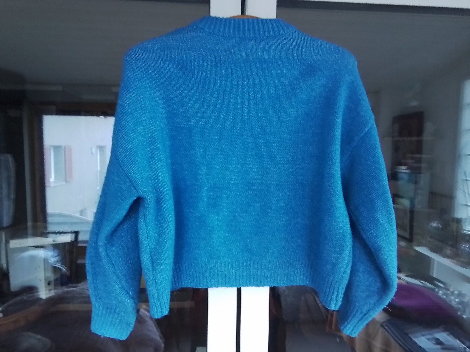 C&A Pullover & Sweatshirts: blauer Cropped Pullover Gr.L Clockhouse C&A Frühling & Herbs – Gebraucht aus Oberurnen von DVDL 1