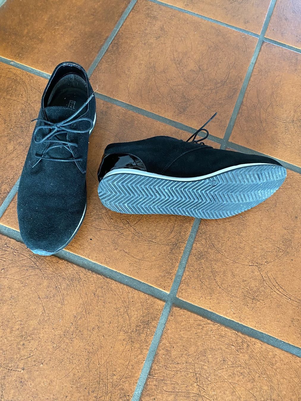 Scarpe da donna: schicker Turnschuh - Leder – Nuovo e nell'imballaggio originale da Regensberg venduto da Qanussa 2