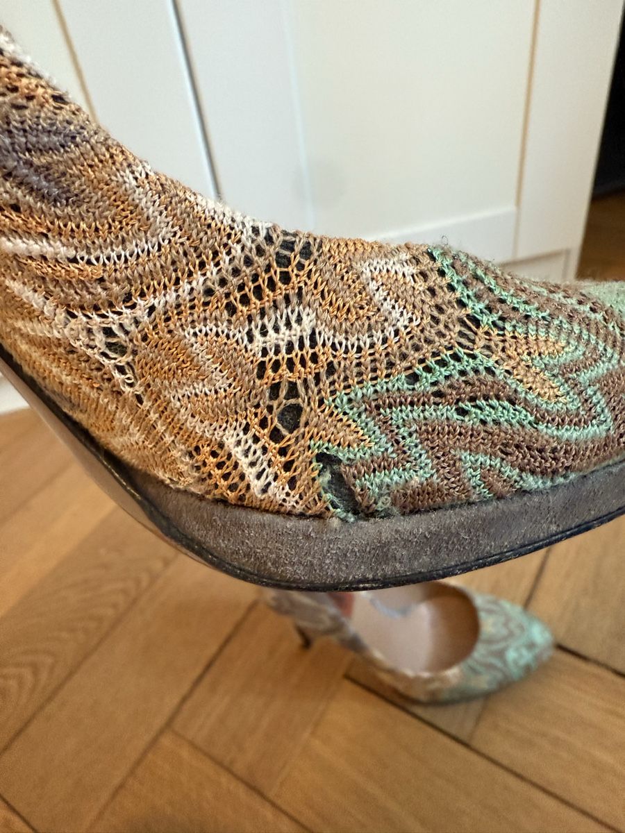 Missoni Scarpe da donna: Missoni Chevron Fabric Pumps / Heels, Gr. 37.5 – Usato da Zürich venduto da MCM11 5