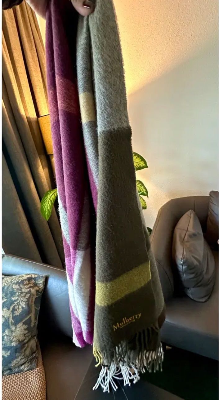 Mulberry Foulards & écharpes: Mulberry Checked Lambswool Scarf – D'occasion à Zug par ale_8khf 1