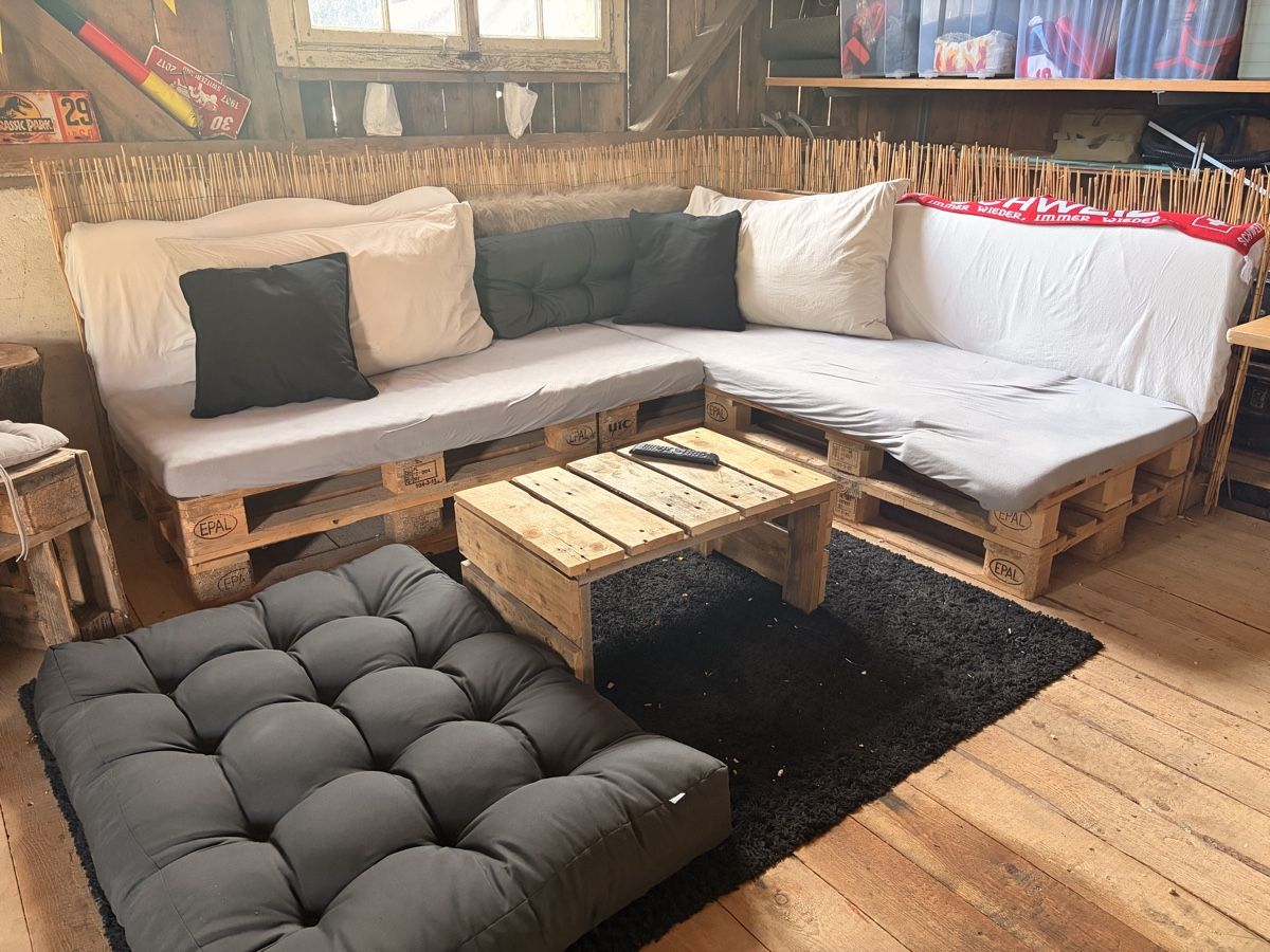Divani: Paletten Lounge  – Usato da Würenlingen venduto da ann_d7wx