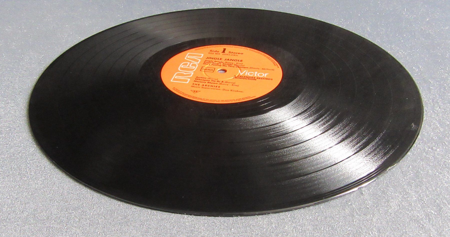 Dischi in vinile: The Archies - jingle jangle - LP ab CHF 2.00 – Usato da Auenstein venduto da Padabimbim 3