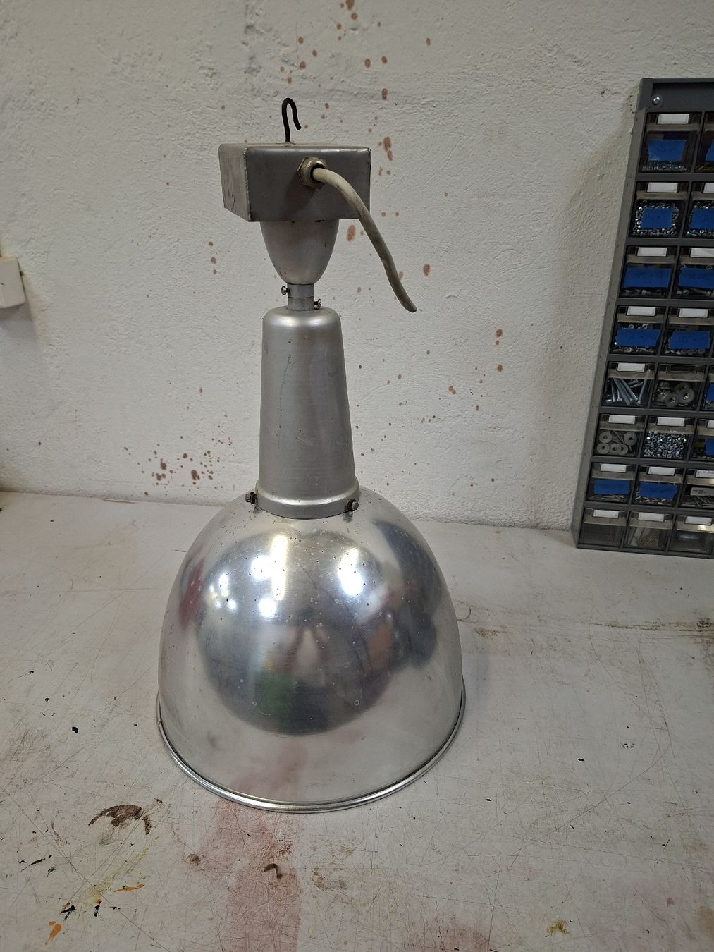 Lustres & lampes de plafonds: alte industrie lampen – D'occasion à Frauenfeld par FranzV01