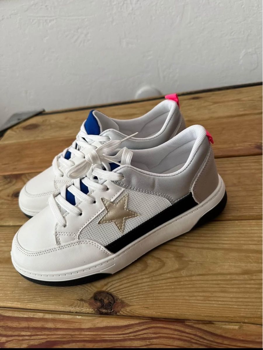 Chaussures hommes: Baskets blanches neuves – Neuf avec emballage d'origine à Nuvilly par smi_6qtk