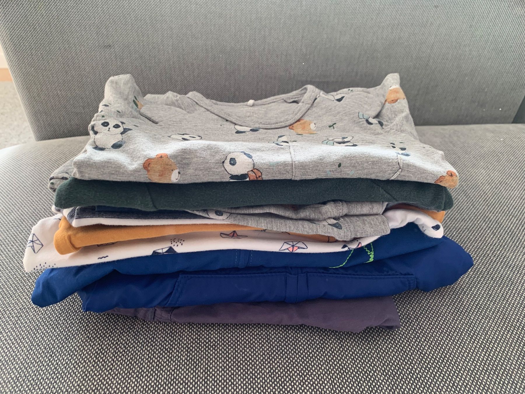 Lotti & Set di vestiti: Kleinkinder Kleiderpaket Gr:80-86. – Usato da Birmensdorf ZH venduto da eva.bari 6