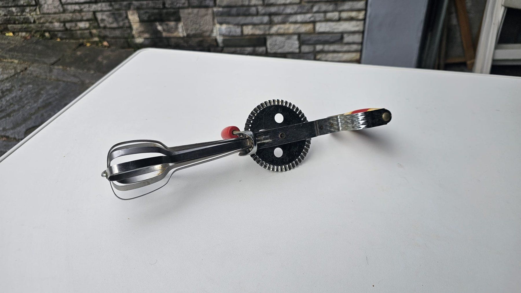 Elettrodomestici da cucina: Vintage Handmixer / Kurbelmixer – Usato da Feldbrunnen venduto da Donnerbutzi 1