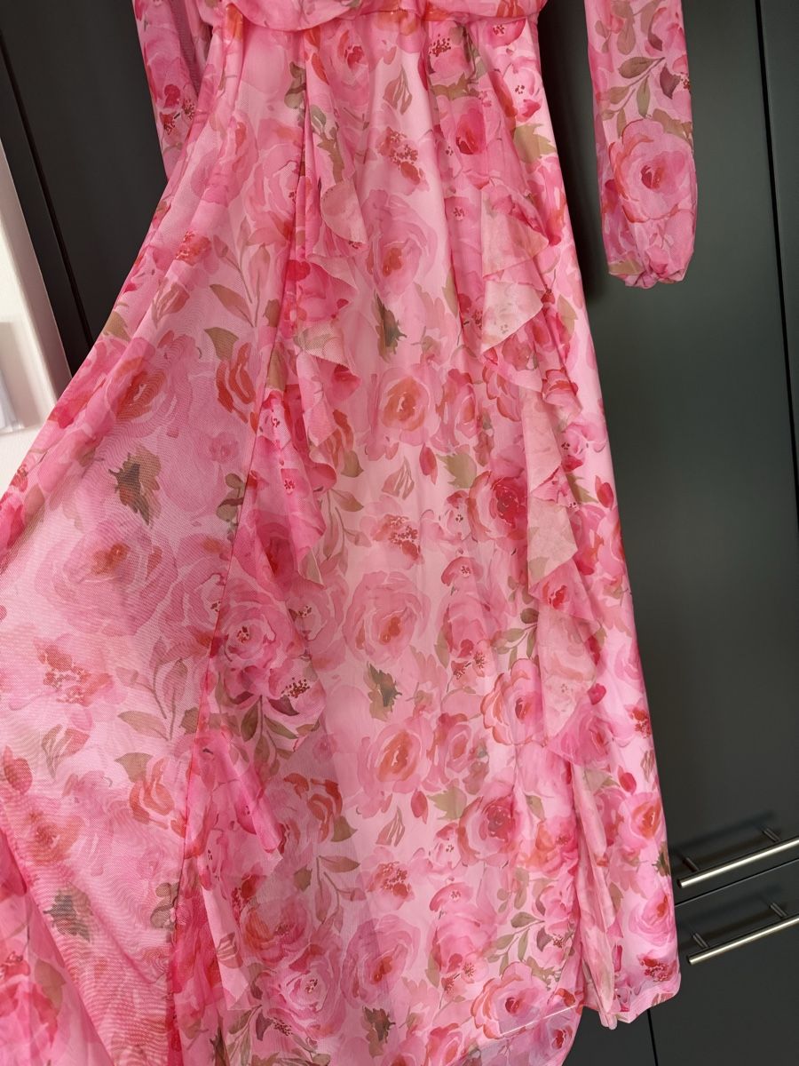 Kleider: Maxi Blumenkleid 🌼🪻🌺🌹🌸 – Neu (gemäss Beschreibung) aus Remetschwil von Ka95 5
