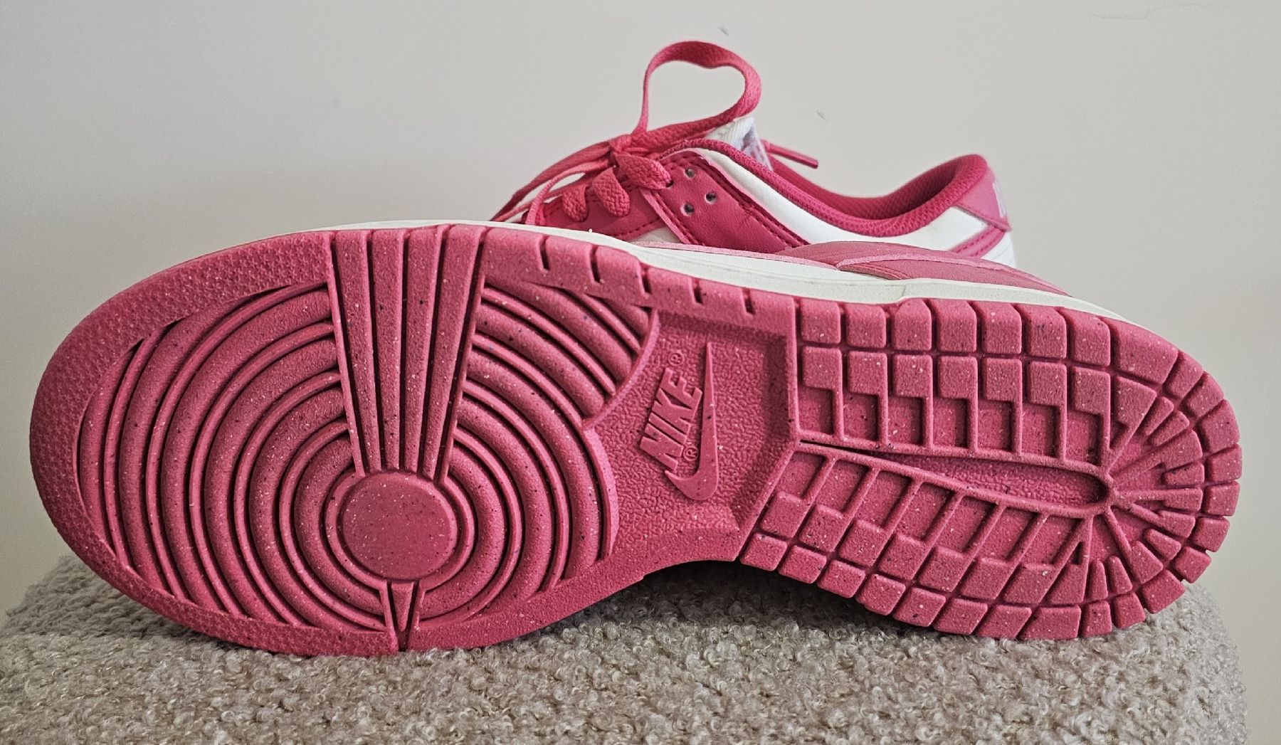 Nike Scarpe da uomo: Nike Dunk Low EU39 Pink/Rose comme neuve  – Nuovo (secondo la descrizione) da Pully venduto da RandomZero 8