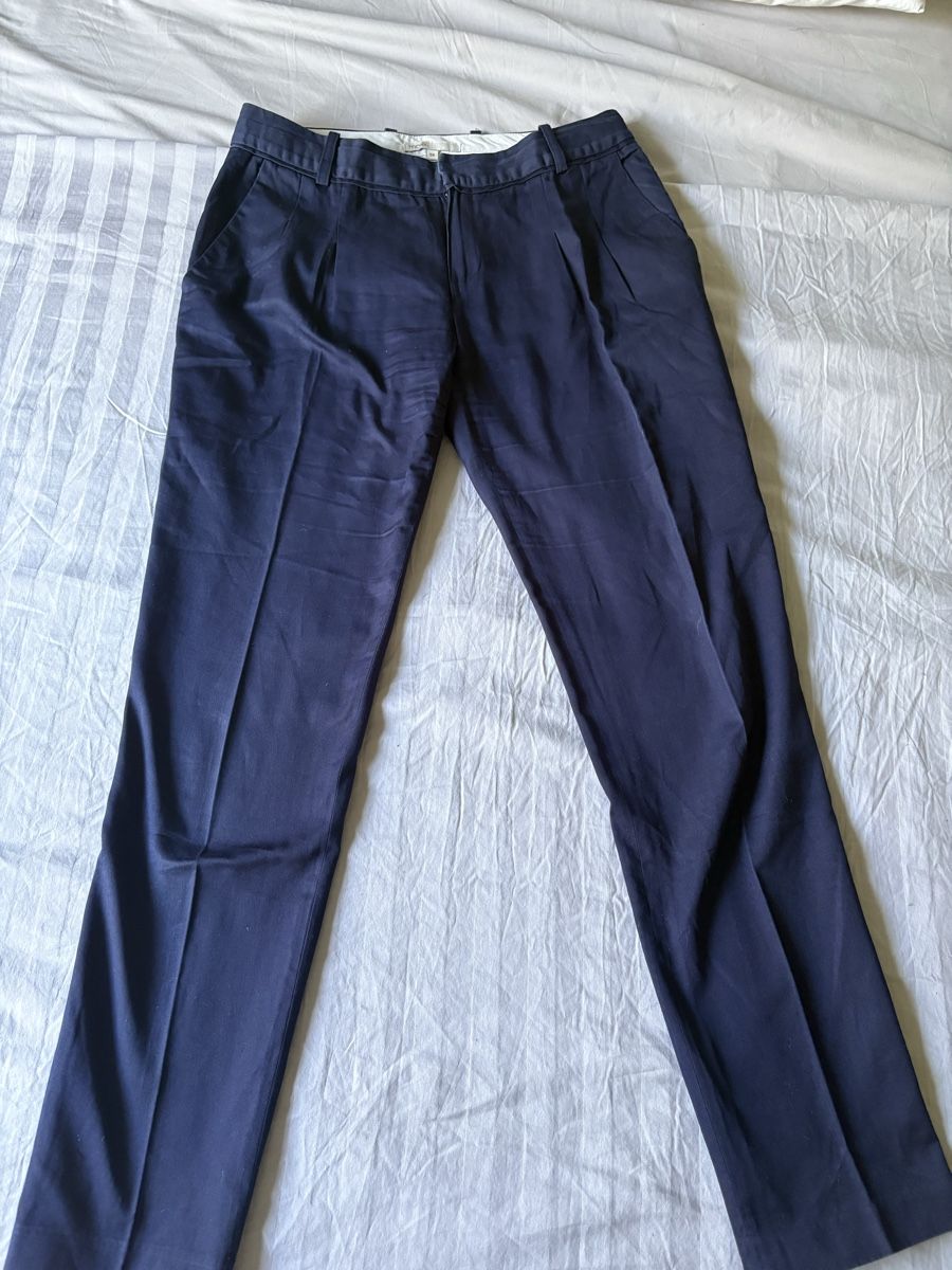 Maje Pantaloni: Pantalon bleu marine Maje taille 36 – Usato da Genève venduto da cec_6qrf