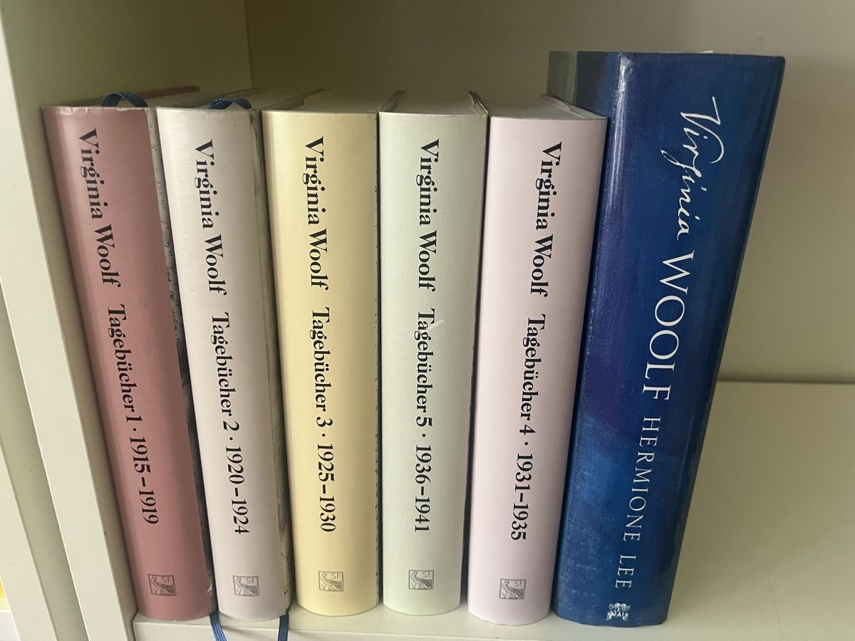 Bücher: Virginia Woolf Tagebücher und Biografie – Gebraucht aus Zürich von Nel19