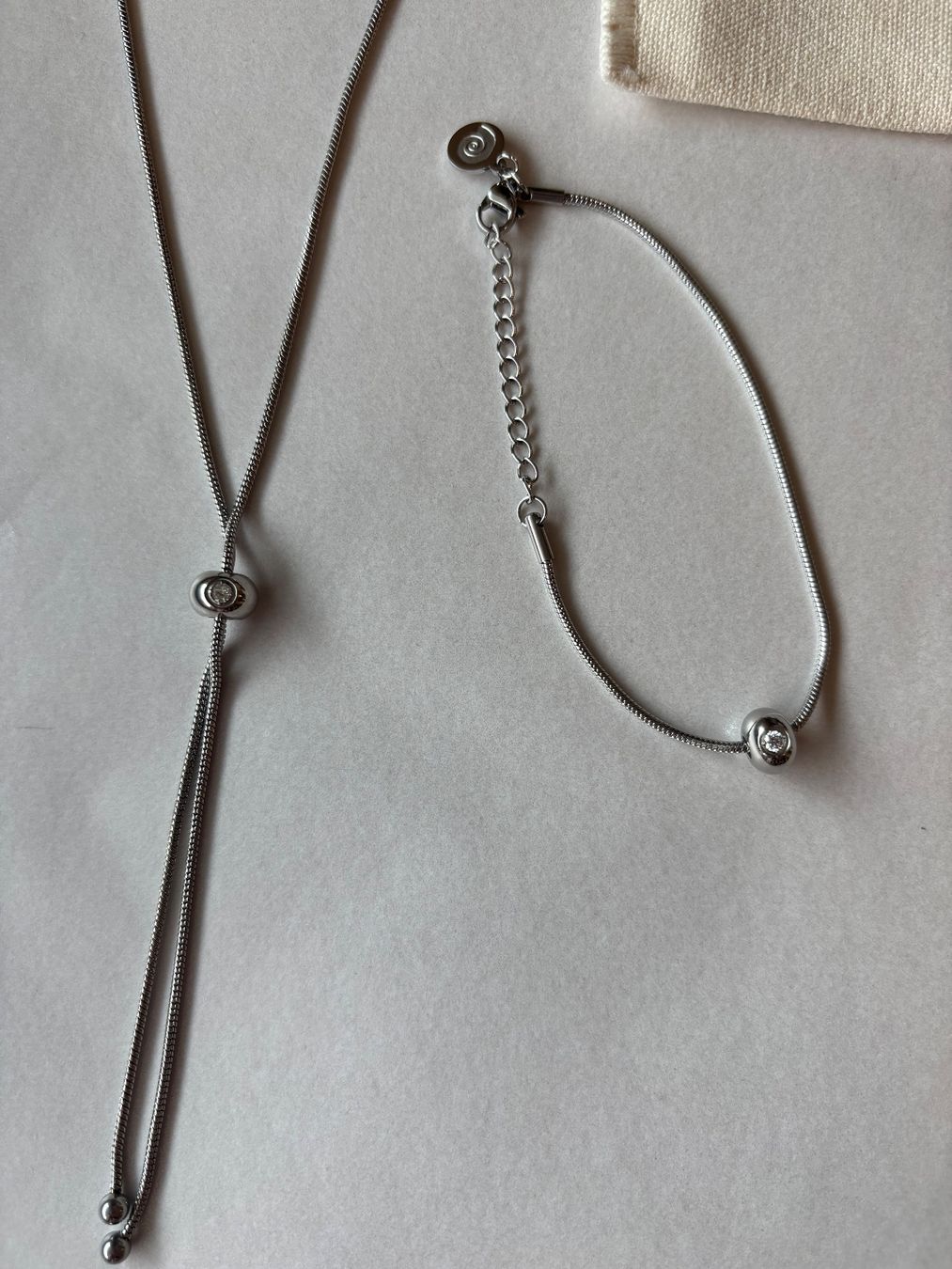 Purelei Catenine: Purelei Halskette und Armband set Neu – Nuovo (secondo la descrizione) da Bülach venduto da ter_6jf8 2